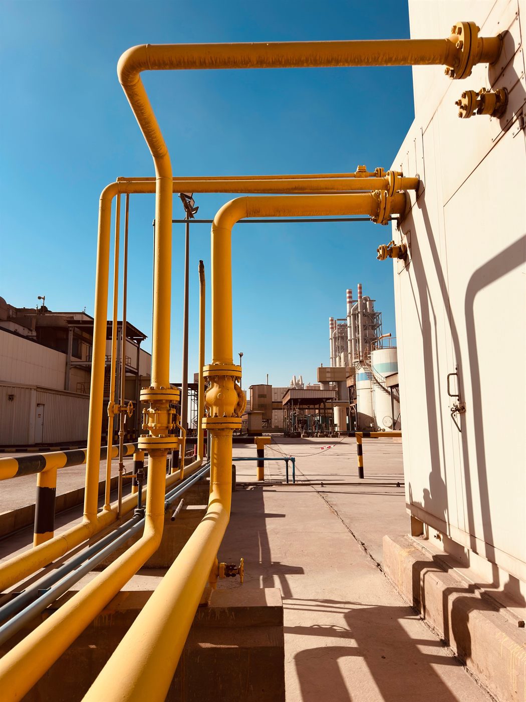 Oil and gas installation